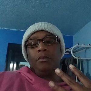 Meet your Posher, Cheri